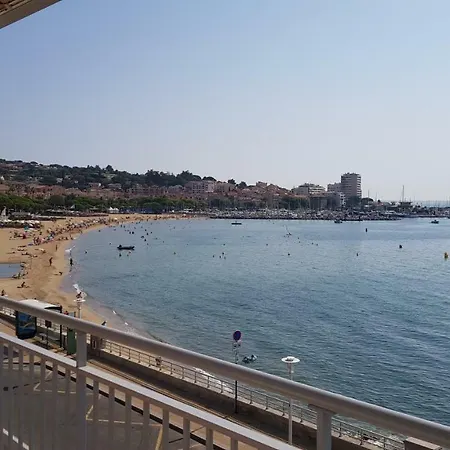 Anna Grande Vue Mer Apartment *