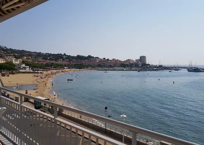 Anna Grande Vue Mer Apartmán *