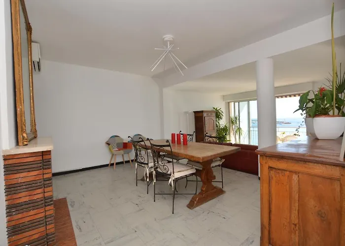 Anna Grande Vue Mer Apartmán